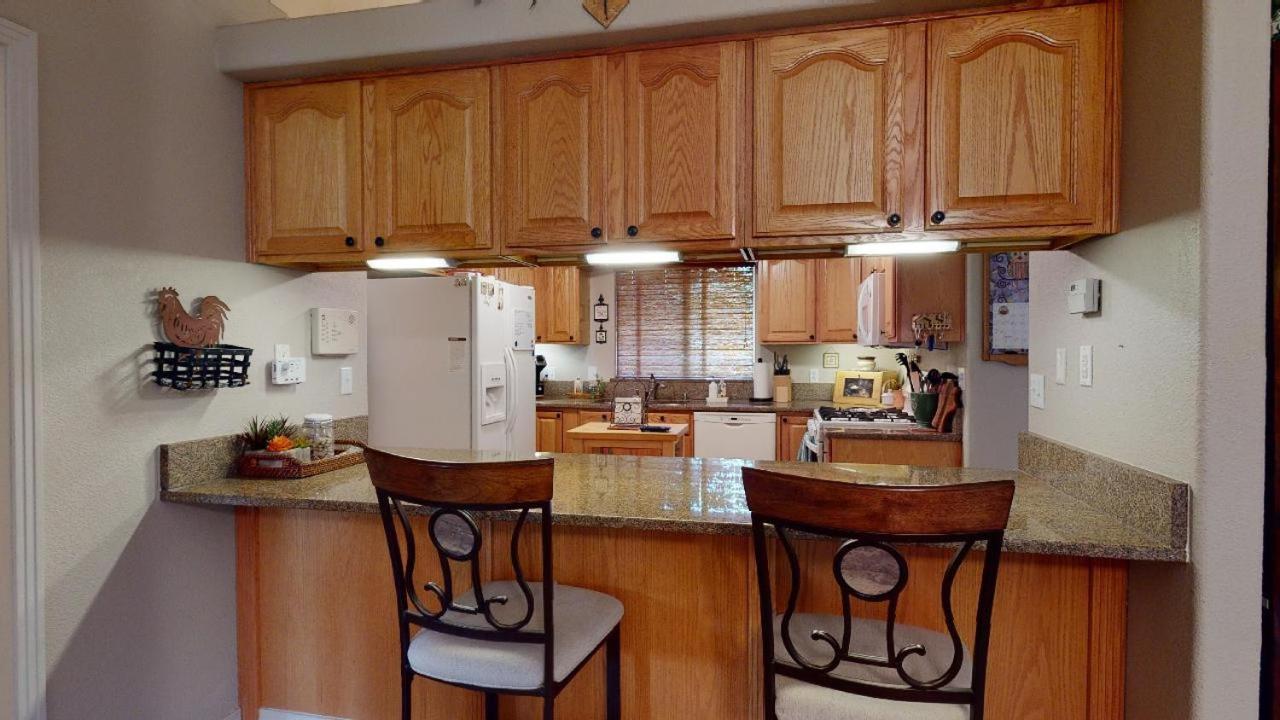 120 Winding Meadow By Vacation Rentals For You Monument Экстерьер фото