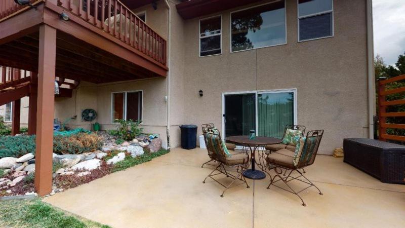 120 Winding Meadow By Vacation Rentals For You Monument Экстерьер фото